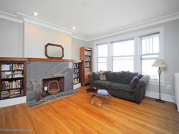 4th image of 6257 N Greenview Ave #2