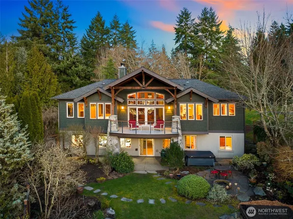 7011 Cooper Point Road NW, Olympia, WA 98502