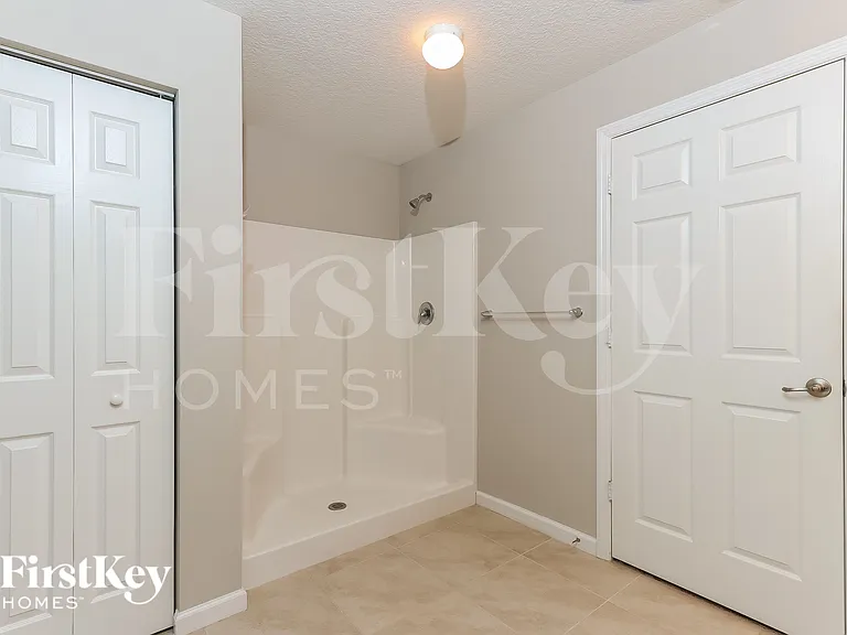 1939 SW Gold Ln — Photo 9