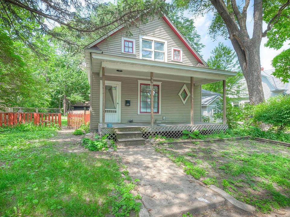 1st image of 2608 29th Ave S