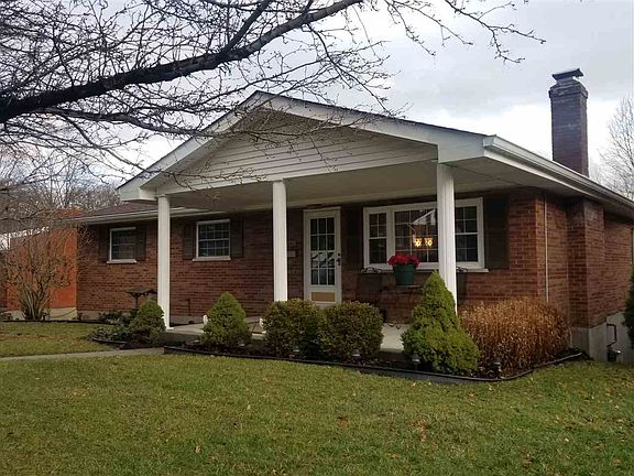 2nd image of 3241 Fairwood Ct