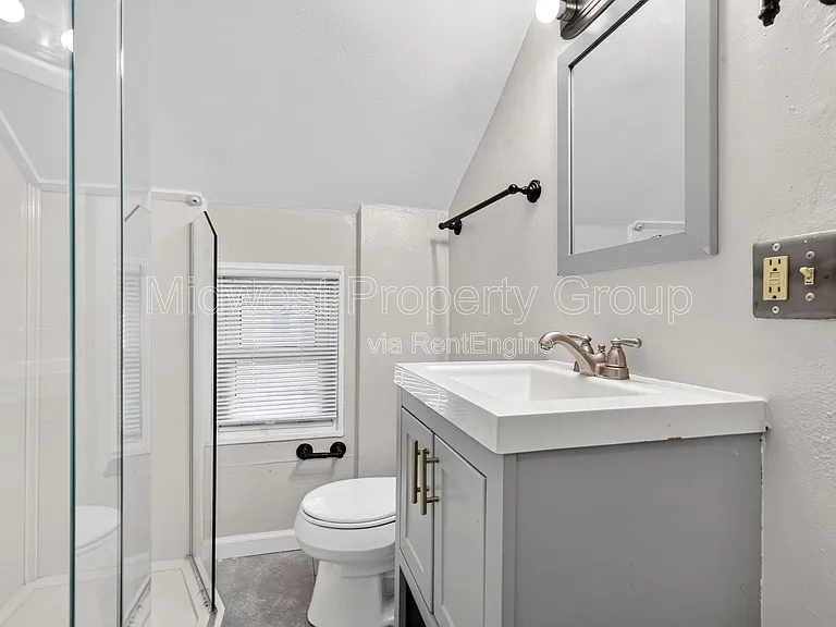 3610 Manhattan Ave — Photo 24