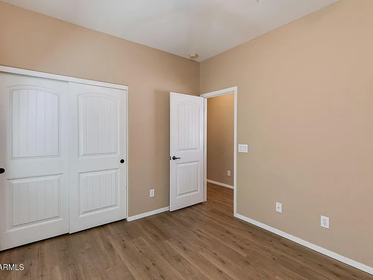 613 W Stanley Ave — Photo 26