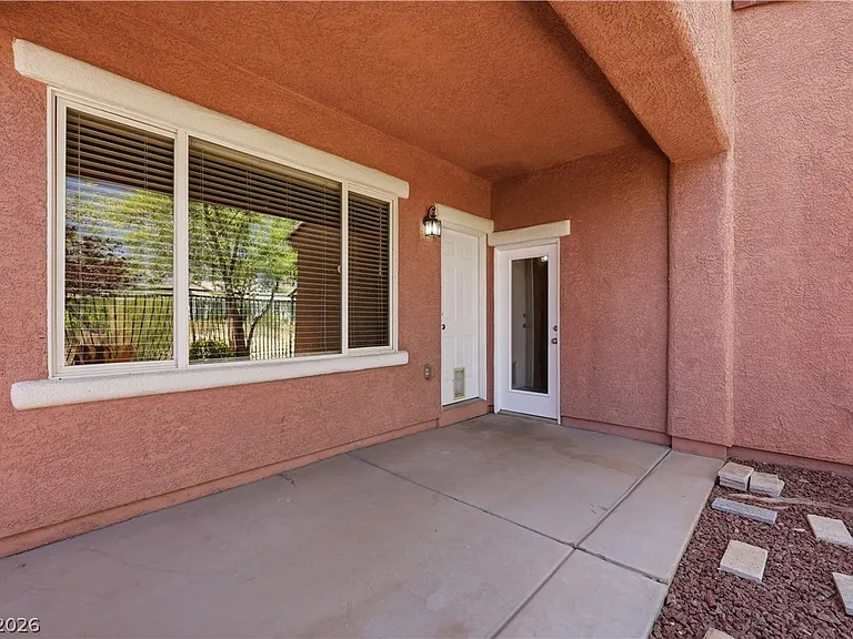 10416 Miners Gulch Ave — Photo 9
