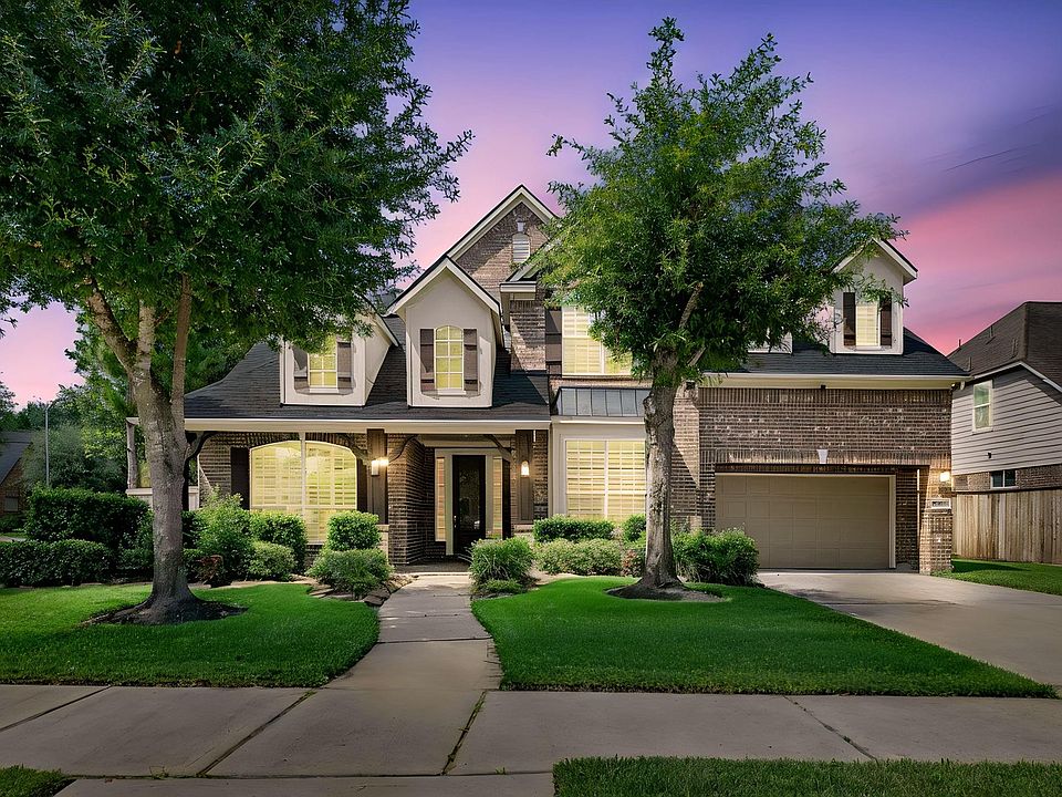 1st image of 27903 Bracken Hurst Dr