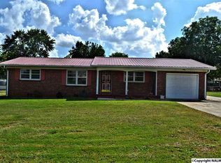 18521 Elles Dr, Athens, AL 35611