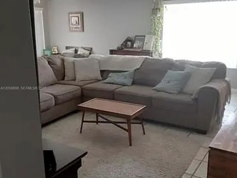 1218 Canary Island Dr — Photo 3