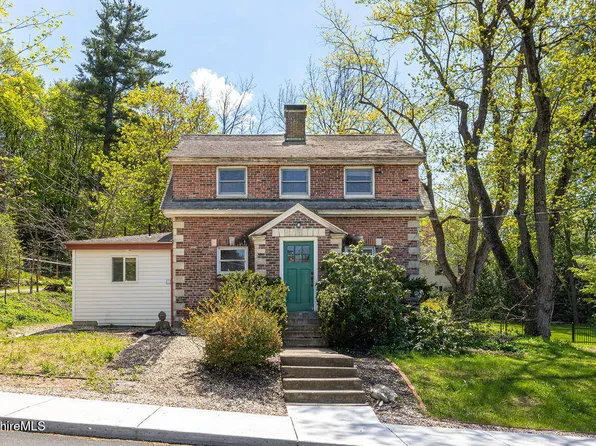 144 Cottage St, Great Barrington, MA 01230
