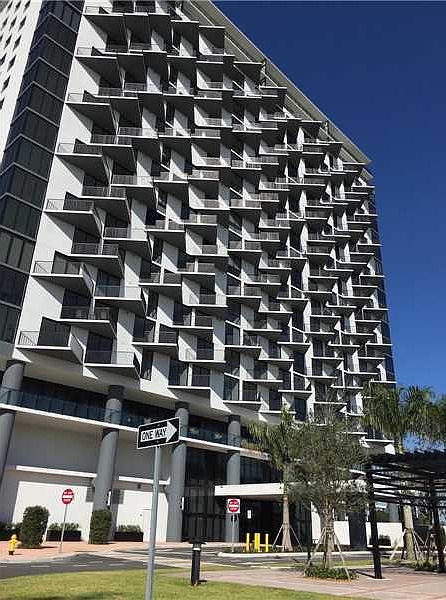 1st image of 5300 Paseo Dr #1105