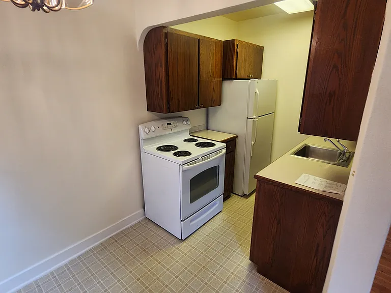 2317 10th Ave E #106 — Photo 4