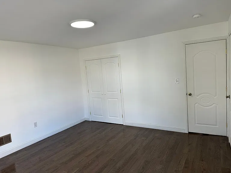 507 Jackson St — Photo 6