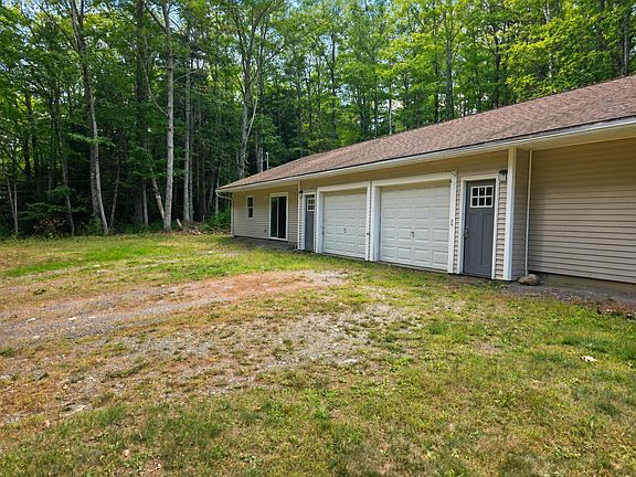 3rd image of 37 Mason Hill Road