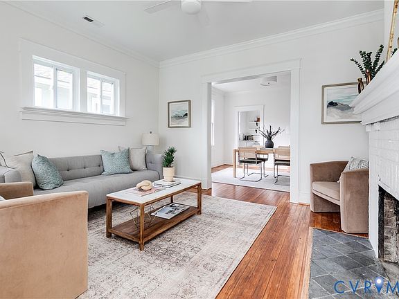 4th image of 212 W Blake Ln
