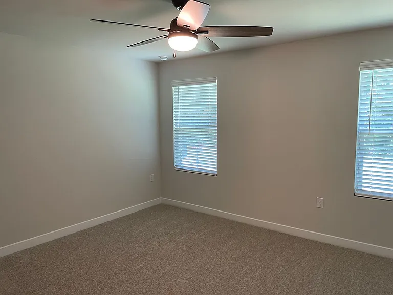 1324 Nora Ct NW — Photo 9