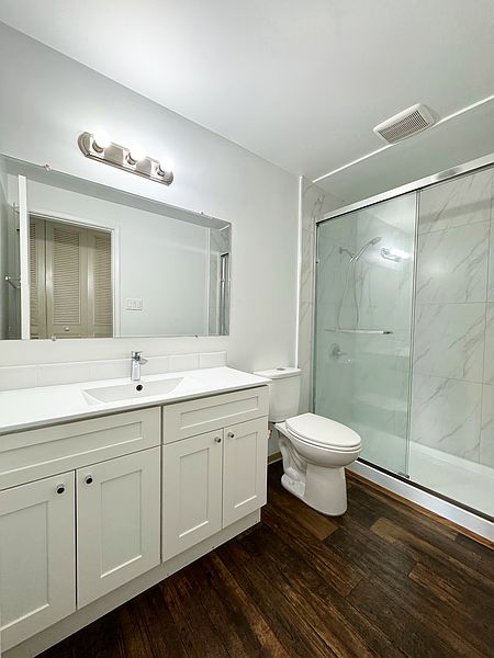 White Rock Apartment for rent - 0 Bedrooms — photo 6
