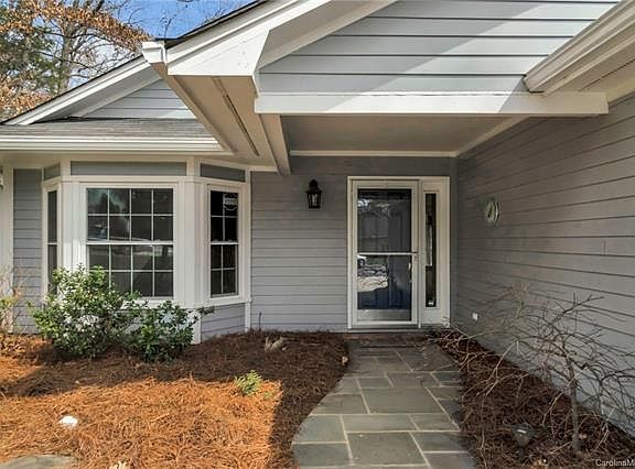 5th image of 2928 Misty Plum Ct