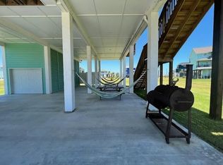 25011 Sausalito Dr, Galveston, TX 77554