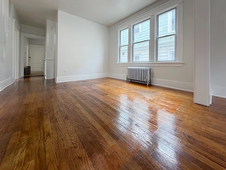 250 Elm St #1 — Photo 6