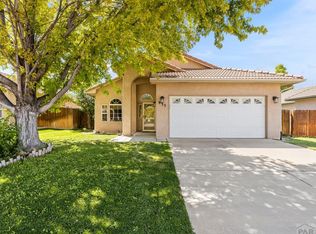 935 Cherrycrest Dr, Pueblo, CO 81005