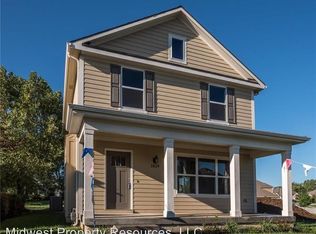 1829 SW Napa Valley Dr, Lees Summit, MO 64082