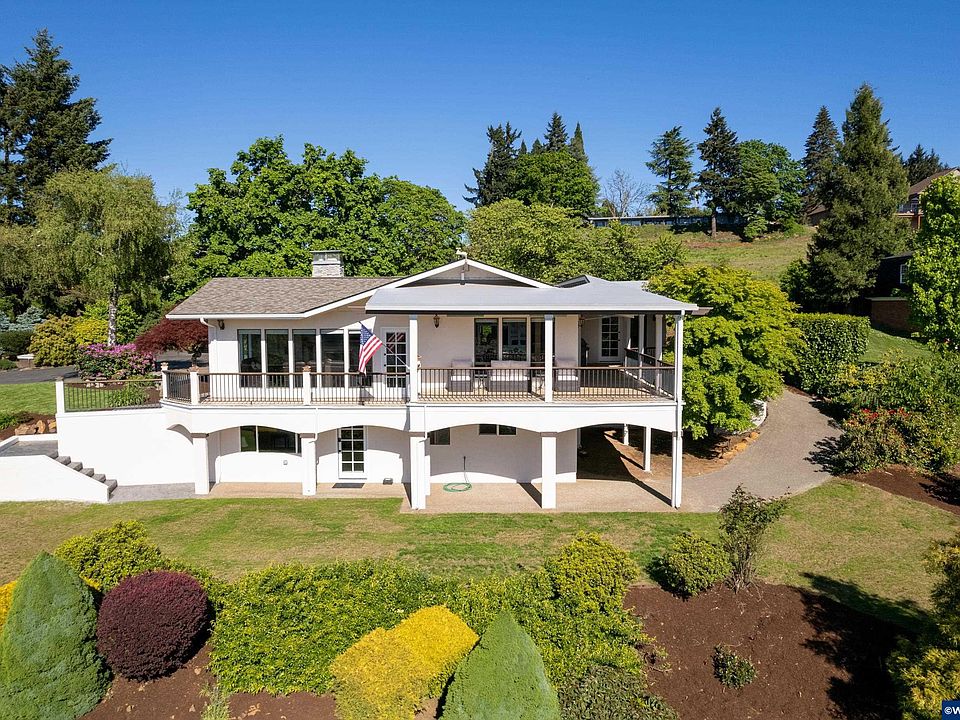 1st image of 1360 70th Ave SE