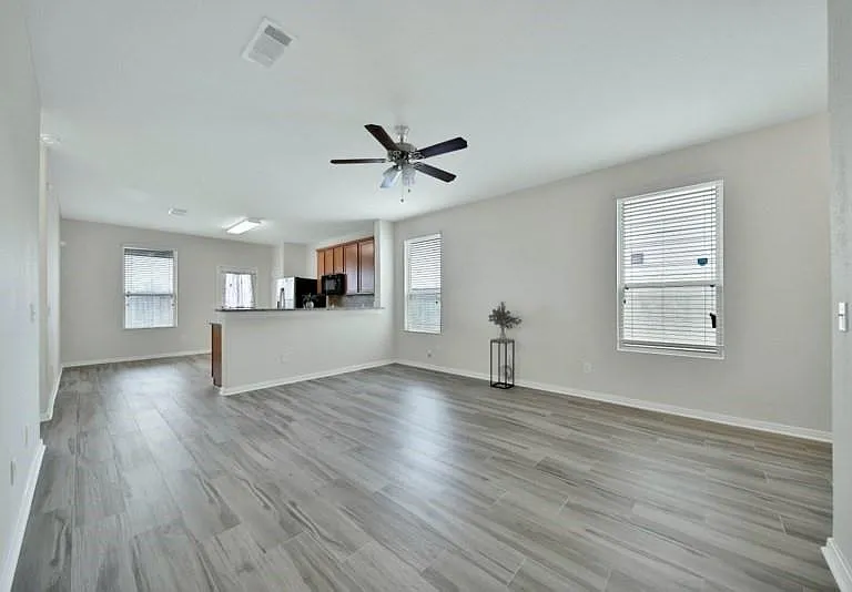 2619 Skyview Silver Dr — Photo 4