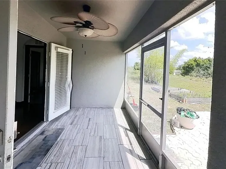 2641 Sunset Cir — Photo 4