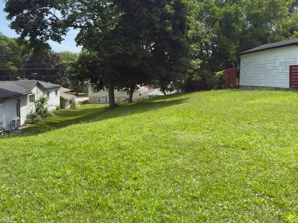 1005 PERRY AVENUE, Racine, WI 53406