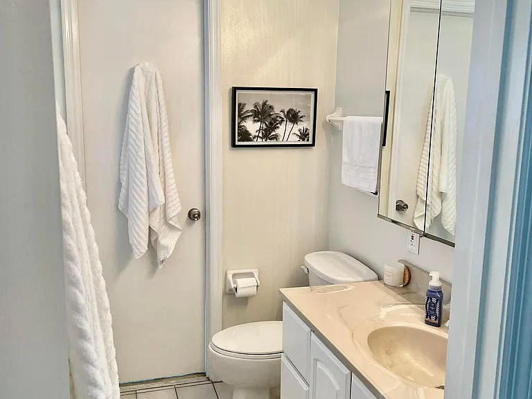 8803 Bay Pointe Dr #203 — Photo 9