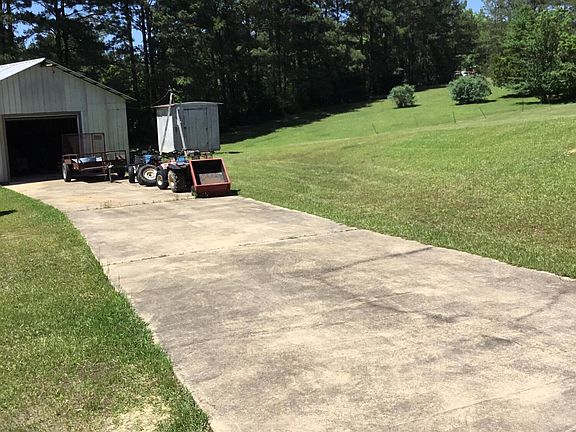 4th image of 125 Big Jim Ln