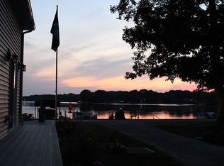 13436 N Lake Rd, Gregory, MI 48137