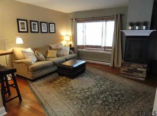 1803 Rockport Ct, East Greenbush, NY 12061