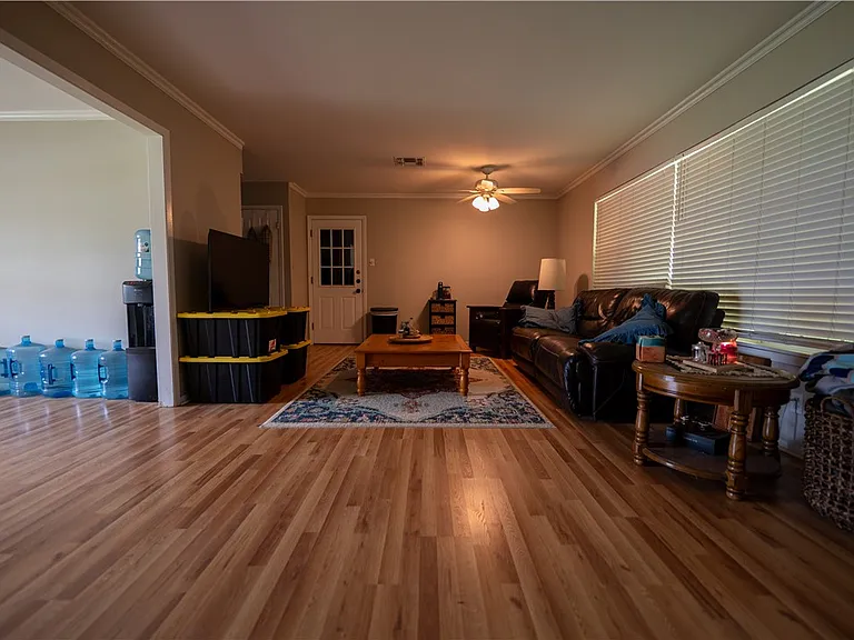 104 W Janin Cir — Photo 3