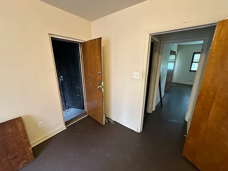 421 N Homewood Ave #4 — Photo 7