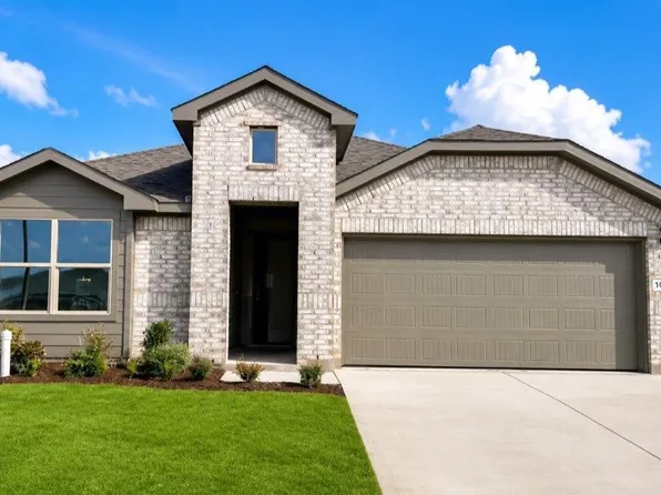 1041 Standing Point Dr, Fort Worth, TX 76131