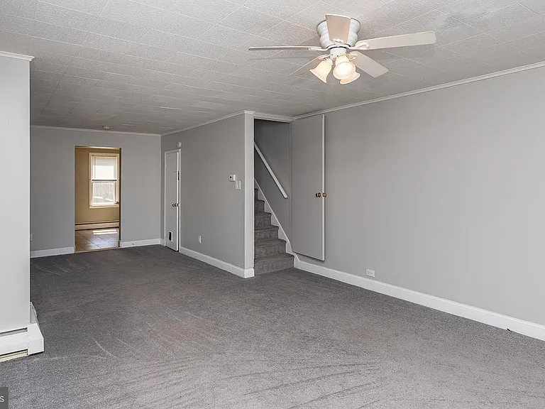334 E Conestoga Rd — Photo 9