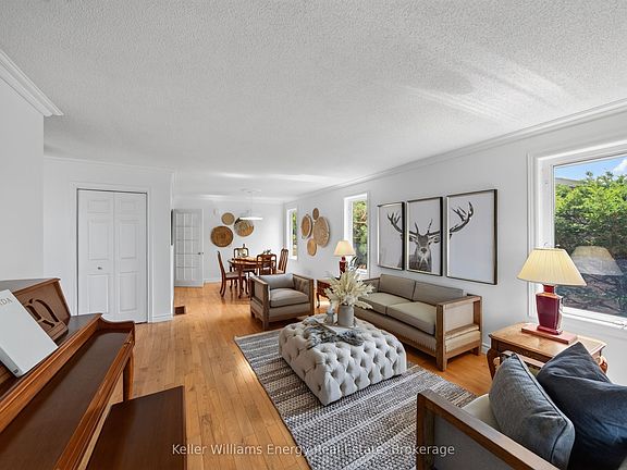 5th image of 89 Westwind Cres