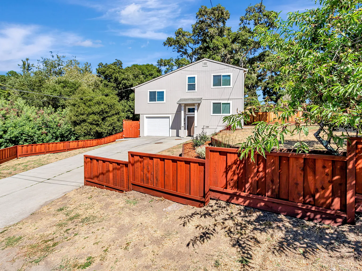 3 bed, 1252 sqft, $5,000 — Photo 4