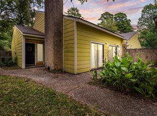 24648 Pools Creek Dr, Huntsville, TX 77320