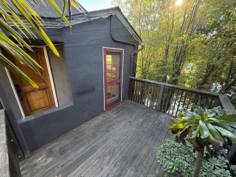 1521 Morro St — Photo 34