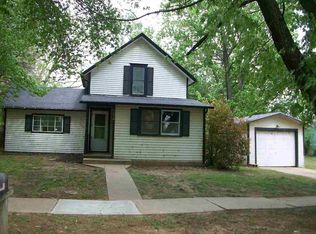 1316 Mansfield St, Winfield, KS 67156