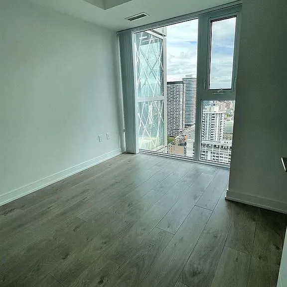 50 Wellesley St E #3910 — Photo 5