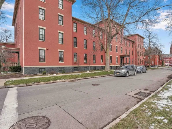 125 Edward St APT 3C, Buffalo, NY 14201