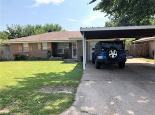 2828 SW Meadow Cliff Dr, Oklahoma City, OK 73159