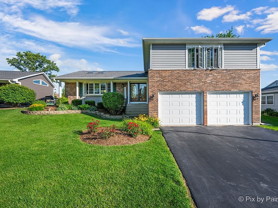 1st image of 1341 W Sturbridge Dr