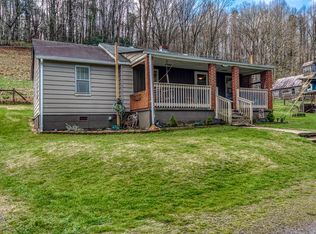 774 Currin Valley Rd, Marion, VA 24354