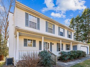 744 Dividing Creek Rd, Arnold, MD 21012