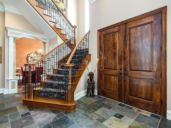 3rd image of 5311 Brandenburg Ct