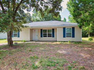 98 E Tulip Ave, Defuniak Springs, FL 32433