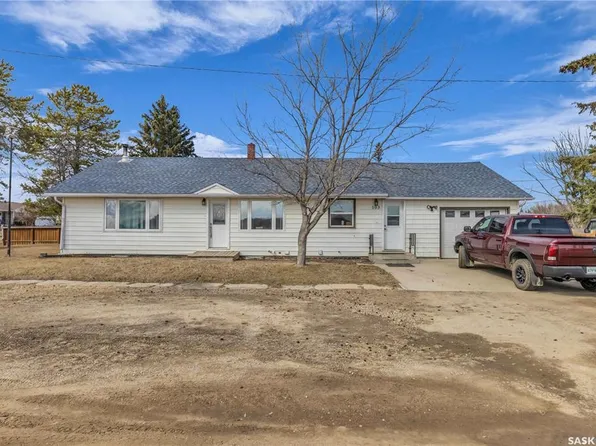 103 2ND AVENUE S, Goodsoil, SK S0M 1A0